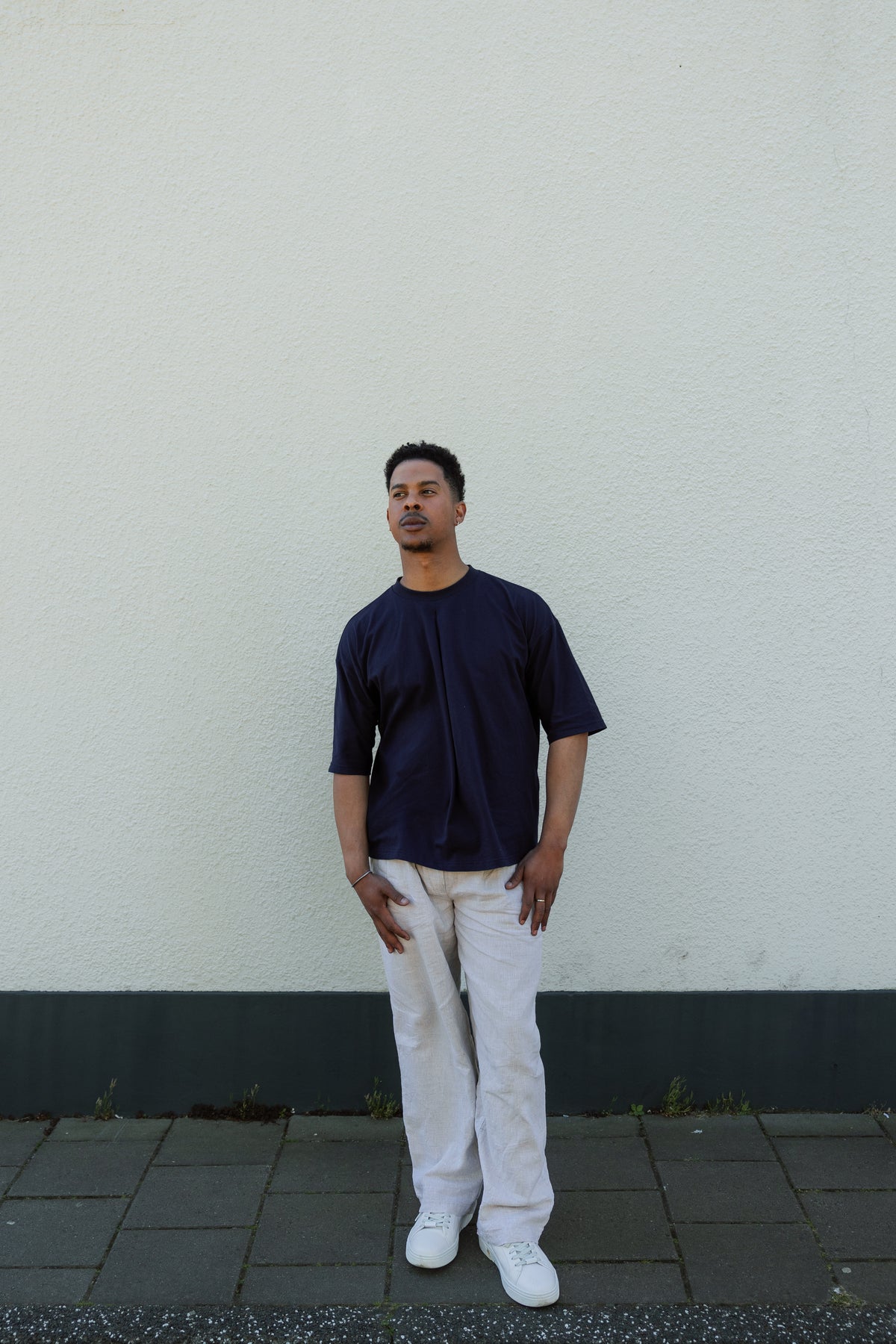 Pleated T-Shirt – Navy