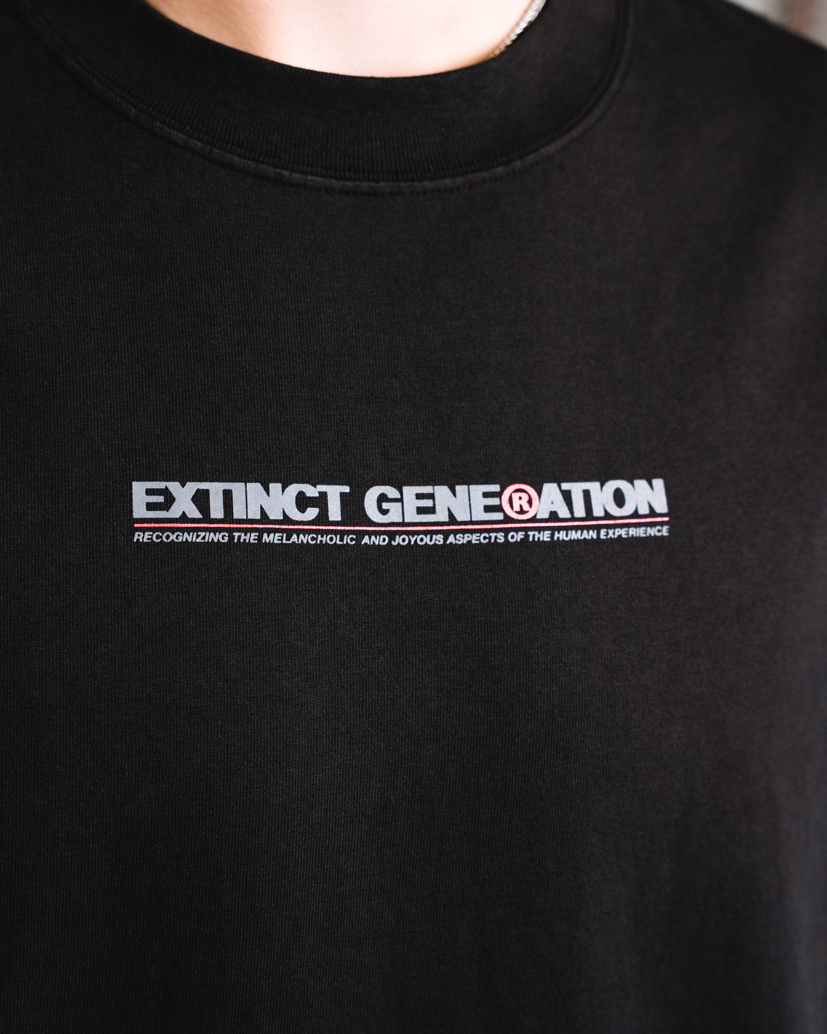 Skelly Basic V2, A Heavy Faded Black Tee-6