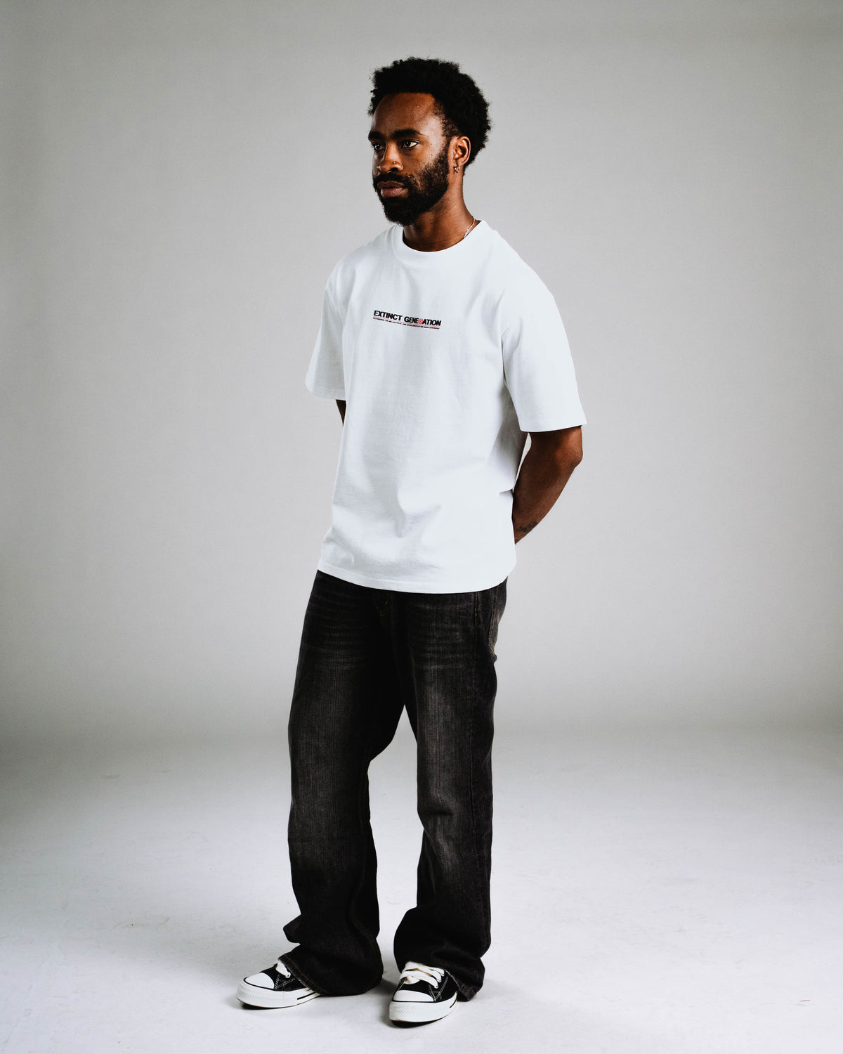 Skelly Basic V2, A Heavy Faded White Tee-6