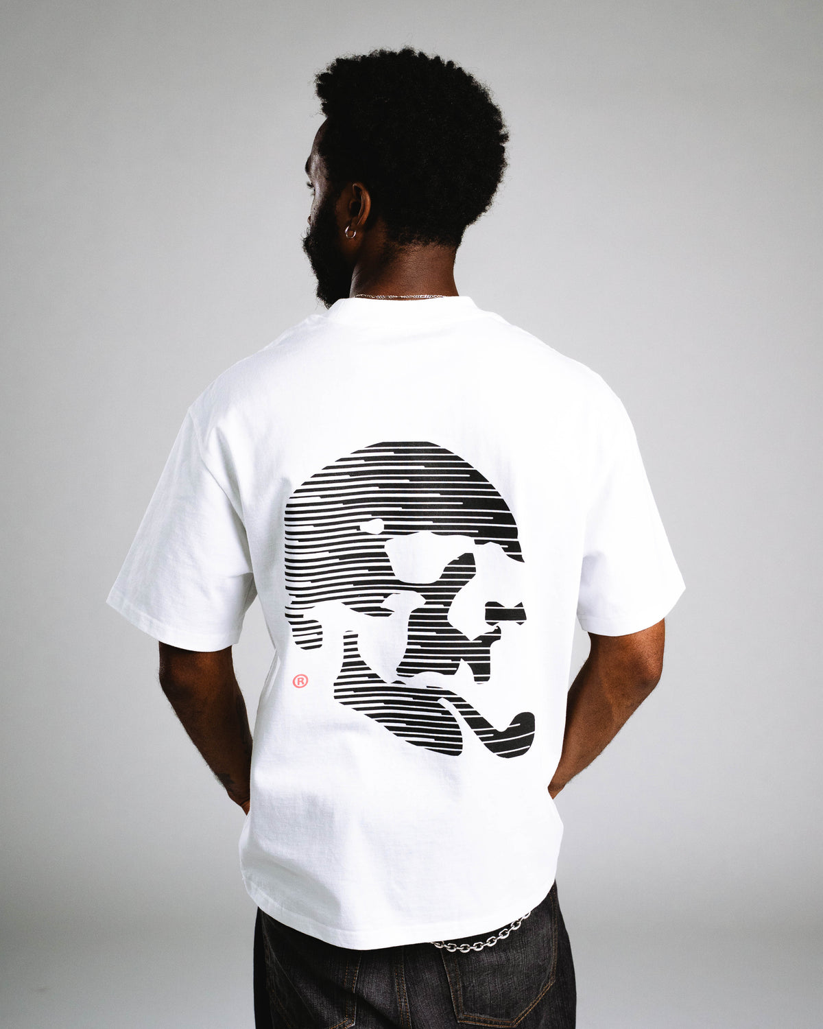 Skelly Basic V2, A Heavy Faded White Tee-8