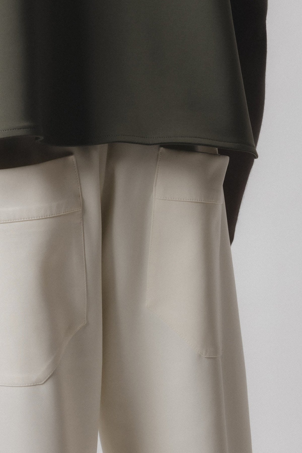 Angular Cut Pants Cream-4